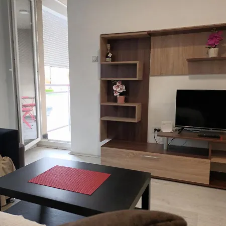 Rubi Apartment *